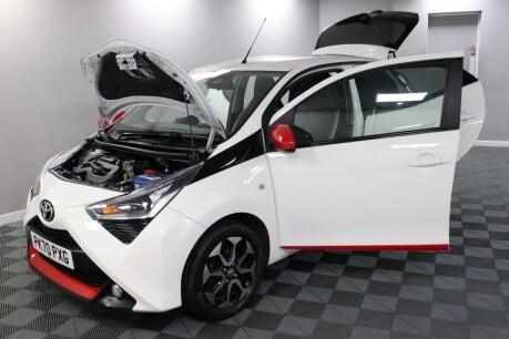 Toyota Aygo VVT-I X-TREND TSS 16