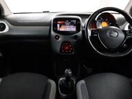 Toyota Aygo VVT-I X-TREND TSS 40