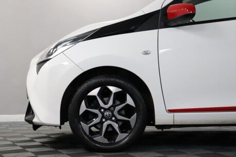 Toyota Aygo VVT-I X-TREND TSS 27