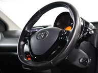 Toyota Aygo VVT-I X-TREND TSS 12