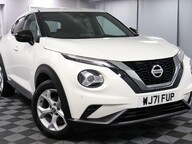 Nissan Juke DIG-T N-CONNECTA 19