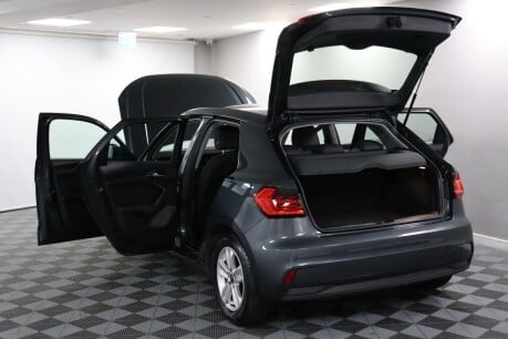 Audi A1 SPORTBACK TFSI TECHNIK 21