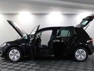 Volkswagen Golf E-GOLF 4