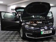 Volkswagen Golf E-GOLF 15