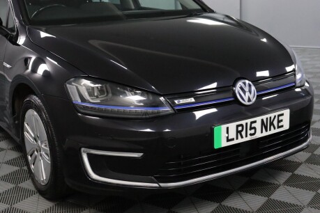 Volkswagen Golf E-GOLF 26