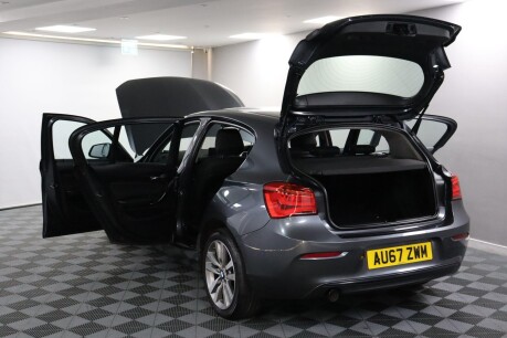 BMW 1 Series 116D SPORT 21