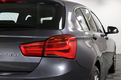 BMW 1 Series 116D SPORT 23