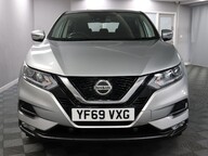 Nissan Qashqai DIG-T ACENTA PREMIUM 2