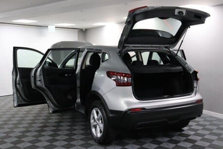 Nissan Qashqai DIG-T ACENTA PREMIUM 21