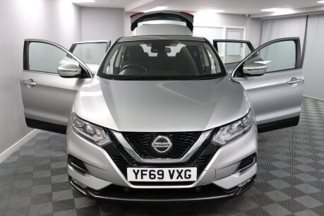 Nissan Qashqai DIG-T ACENTA PREMIUM 7