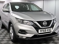 Nissan Qashqai DIG-T ACENTA PREMIUM 5