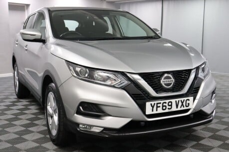 Nissan Qashqai DIG-T ACENTA PREMIUM 5