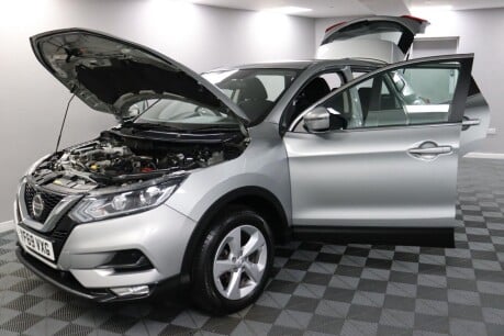 Nissan Qashqai DIG-T ACENTA PREMIUM 12