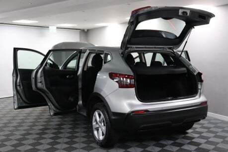 Nissan Qashqai DIG-T ACENTA PREMIUM 20