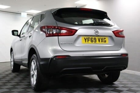 Nissan Qashqai DIG-T ACENTA PREMIUM 22