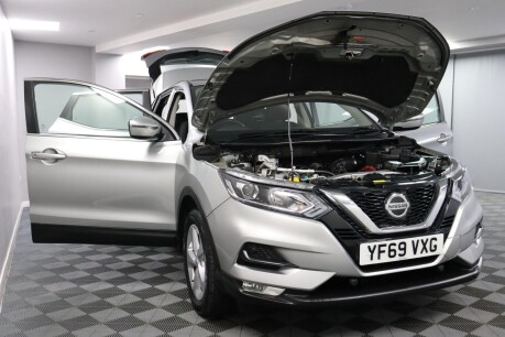 Nissan Qashqai DIG-T ACENTA PREMIUM 6