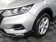 Nissan Qashqai DIG-T ACENTA PREMIUM 41