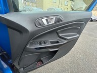 Ford Ecosport TITANIUM 22