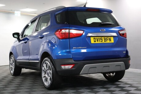 Ford Ecosport TITANIUM 22