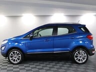 Ford Ecosport TITANIUM 18