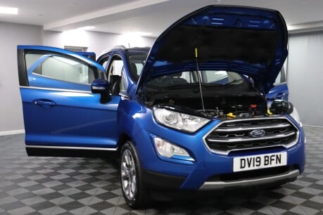 Ford Ecosport TITANIUM 15