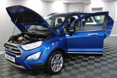 Ford Ecosport TITANIUM 16