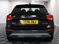 Audi Q2 TFSI SPORT 8