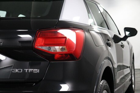 Audi Q2 TFSI SPORT 23