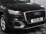 Audi Q2 TFSI SPORT 26