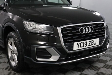 Audi Q2 TFSI SPORT 26