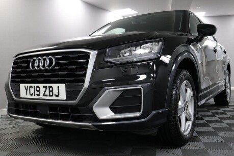 Audi Q2 TFSI SPORT 28