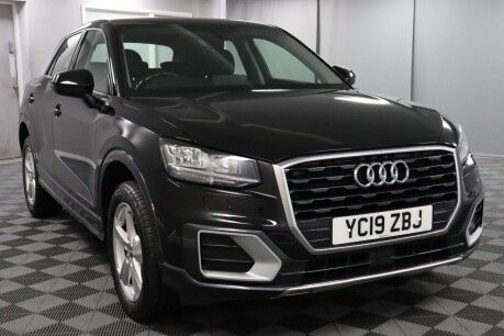 Audi Q2 TFSI SPORT 30