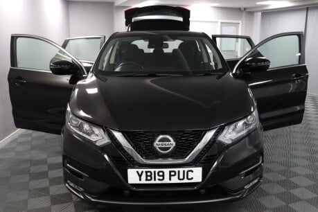 Nissan Qashqai DIG-T ACENTA PREMIUM 7