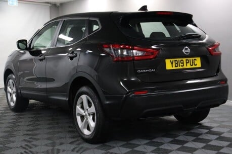 Nissan Qashqai DIG-T ACENTA PREMIUM 10