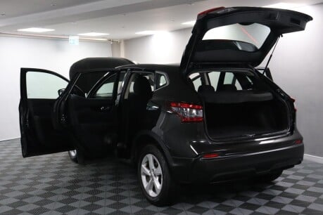 Nissan Qashqai DIG-T ACENTA PREMIUM 21