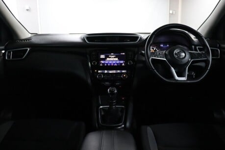 Nissan Qashqai DIG-T ACENTA PREMIUM 41