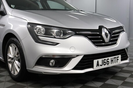 Renault Megane DYNAMIQUE NAV TCE 24