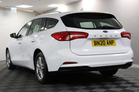 Ford Focus ZETEC 22