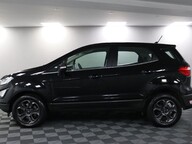 Ford Ecosport ZETEC 18