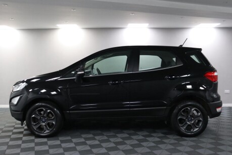 Ford Ecosport ZETEC 18