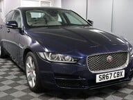 Jaguar XE D PORTFOLIO 30