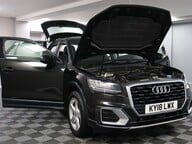 Audi Q2 TFSI SPORT 15