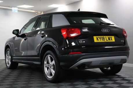 Audi Q2 TFSI SPORT 22