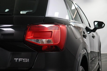 Audi Q2 TFSI SPORT 23