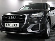 Audi Q2 TFSI SPORT 28