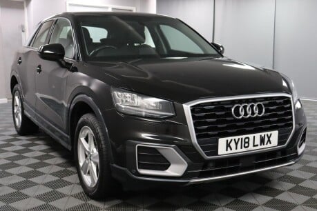 Audi Q2 TFSI SPORT 30