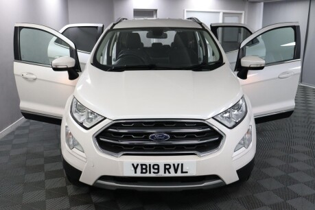 Ford Ecosport TITANIUM 8