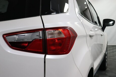Ford Ecosport TITANIUM 38