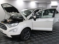 Ford Ecosport TITANIUM 9