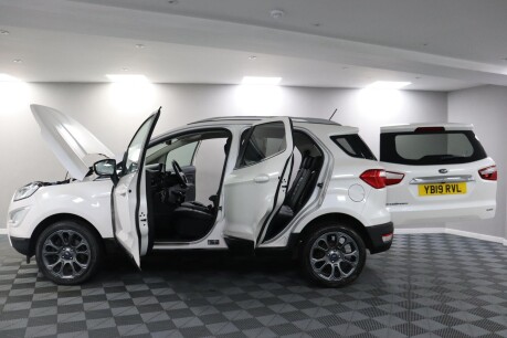 Ford Ecosport TITANIUM 17